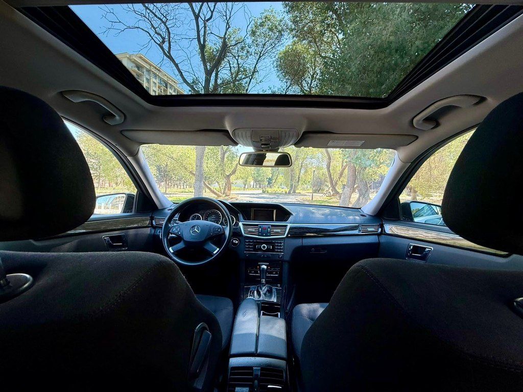 Mercedes E 200, 1.8 L, 2010 il, 230 000 km 77-HY-964 — Avtomobillər, Bakı (11)