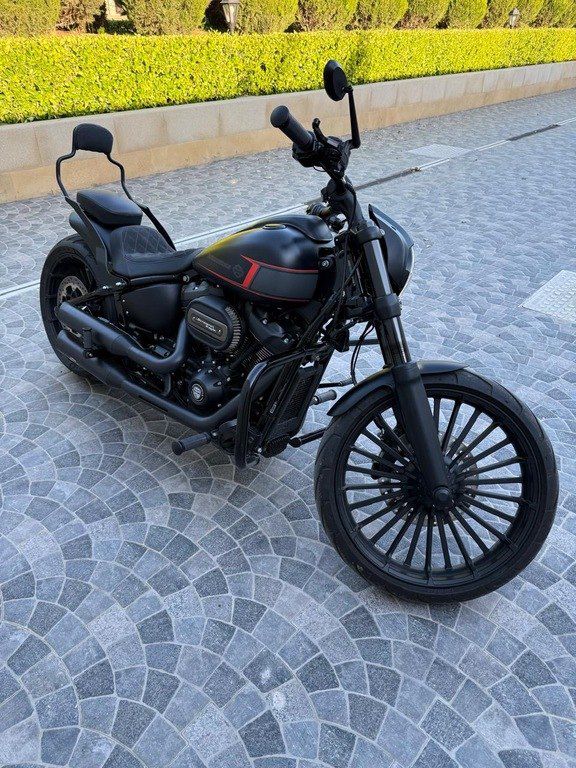 Harley-Davidson Softail Breakout, 1900 sm3, 2023 il, yeni — Motosikletlər, Bakı (2)