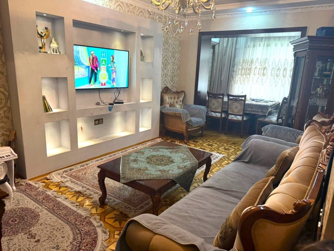 Satılır 3 otaqlı köhnə tikili 80 m² — Mənzil, Bakı