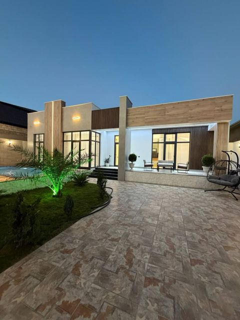 Satılır 5 otaqlı həyət evi/bağ evi 200 m² — Bakı