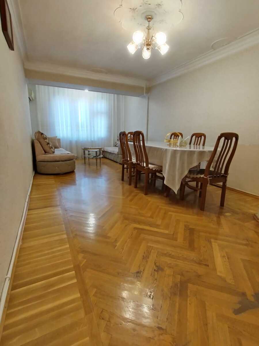 Satılır 3 otaqlı köhnə tikili 95 m² — Mənzil, Bakı (2)