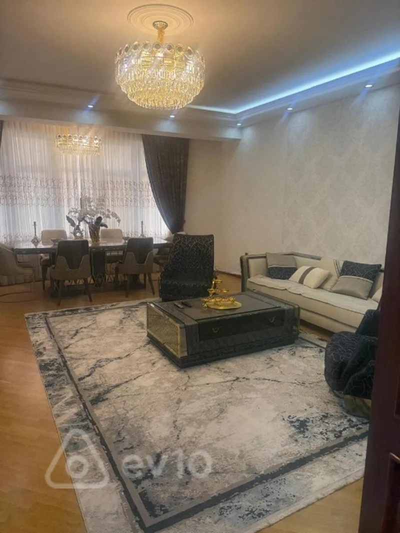 4 otaqlı mənzil, 200 m², Akademik Həsən Əliyev küçəsi — kirayə — Bakı