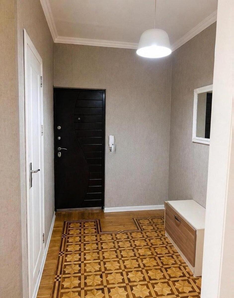 Satılır 4 otaqlı köhnə tikili 105 m² — Mənzil, Bakı (9)
