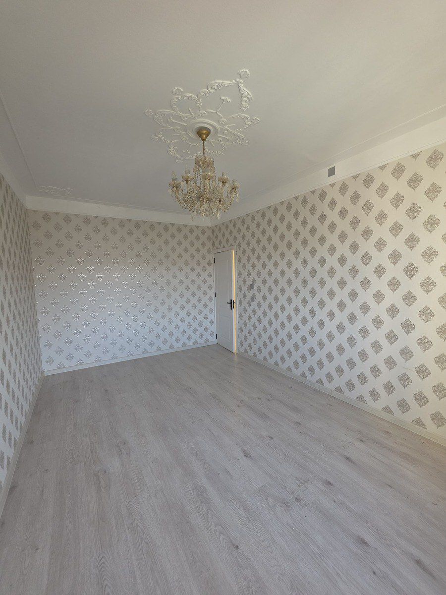Satılır 2 otaqlı köhnə tikili 65 m² — Mənzil, Bakı (3)