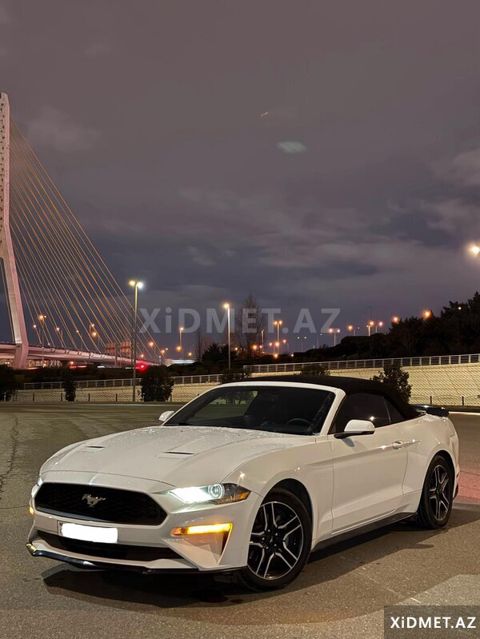Cabrio Mustang Ford icaresi — Nurlan
