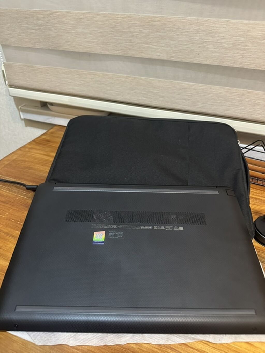 HP noutbuk – 15.6" ekran, tam ölçülü klaviatura (rus/ingilis layout) — HP, Bakı (5)