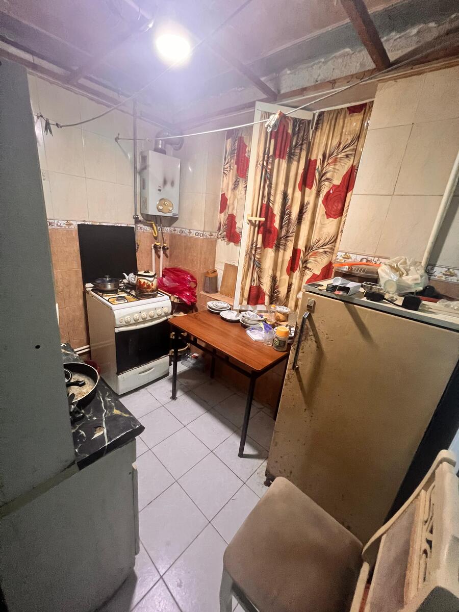 Satılır 2 otaqlı köhnə tikili 45 m² — Mənzil, Bakı (3)