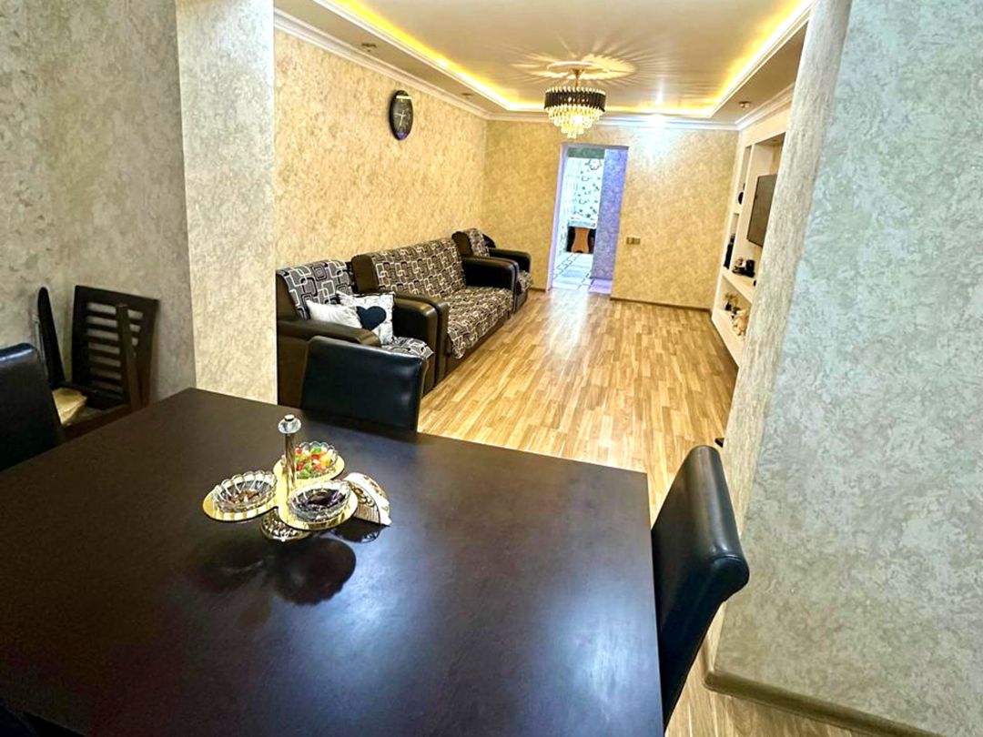 Satılır 3 otaqlı köhnə tikili 75 m² — Mənzil, Bakı (3)