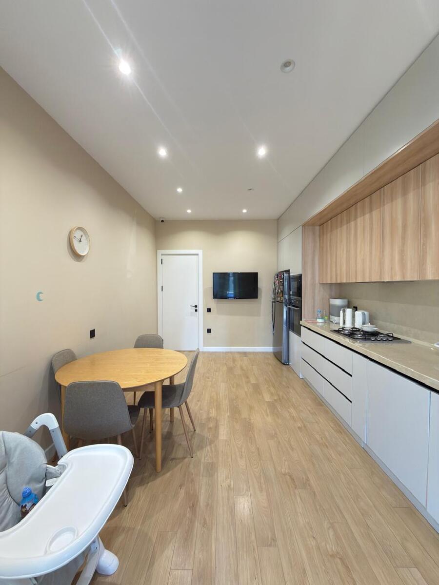 Satılır 4 otaqlı yeni tikili 185 m² — Mənzil, Bakı (10)