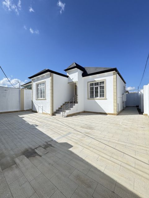 Satılır 3 otaqlı həyət evi/bağ evi 75 m² — Bakı