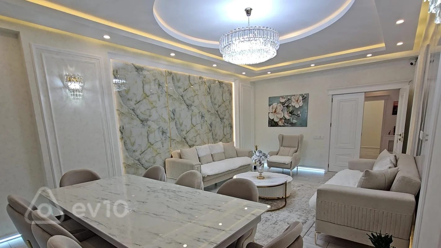 3 otaqlı mənzil, 121 m², Nərimanov metro — kirayə — Bakı