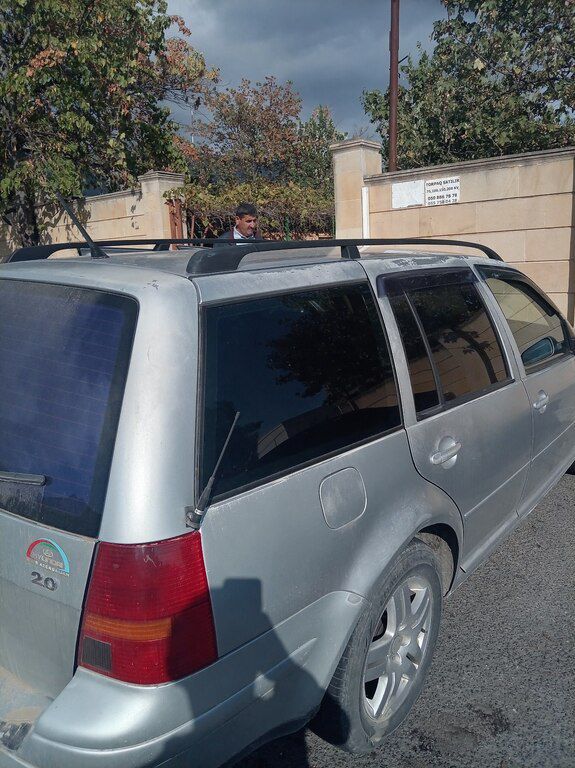 Volkswagen Golf, 2.0 L, 2002 il, 454 600 km 90-MX-643 — Avtomobillər, Oğuz (12)