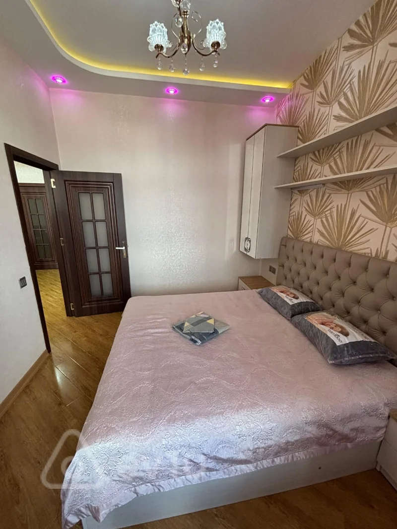 2 otaqlı mənzil, 70 m², Fəzail Bayramov küç — kirayə — Mənzil, Bakı (4)