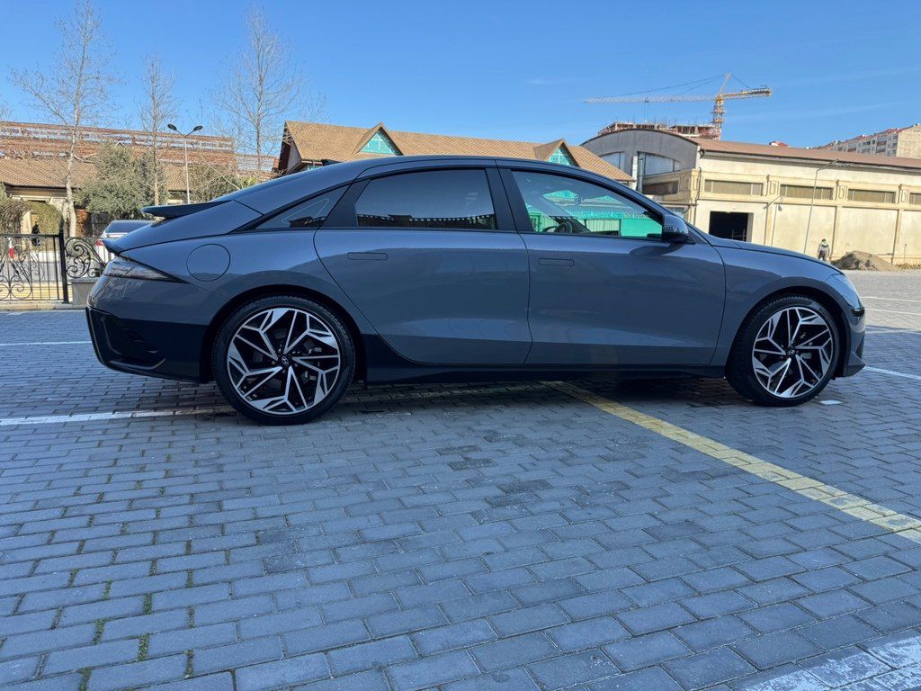 Hyundai Ionıq 6, 77.4 kWh, 2024 il, 19 000 km — Avtomobillər, Bakı (5)