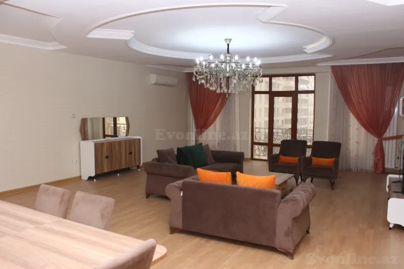 Satılır 4 otaqlı Mənzil Yeni tikili 216 m² Bakı, Nəsimi r., 28 May m — Mənzil, Bakı (4)