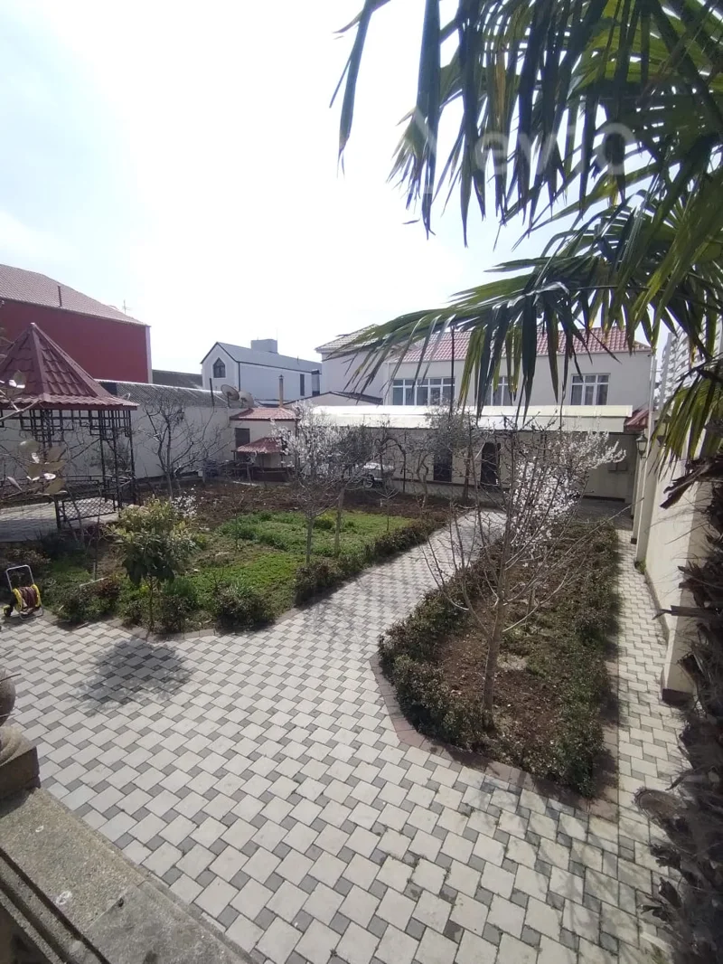 10 otaqlı həyət evi, 650 m², Bineqedi r-n Koroglu kuc.26 — Ev, villa, Bakı (5)