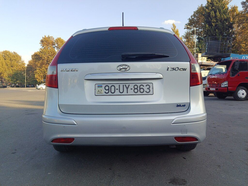 Hyundai i30, 1.6 L, 2010 il, 323 000 km 90-UY-863 — Avtomobillər, Mingəçevir (5)
