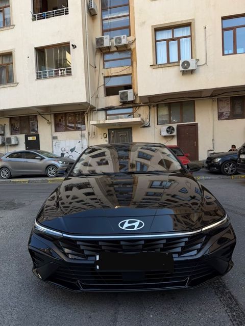 Hyundai Elantra, 1.5 L, 2025 il, 28 000 km — Bakı