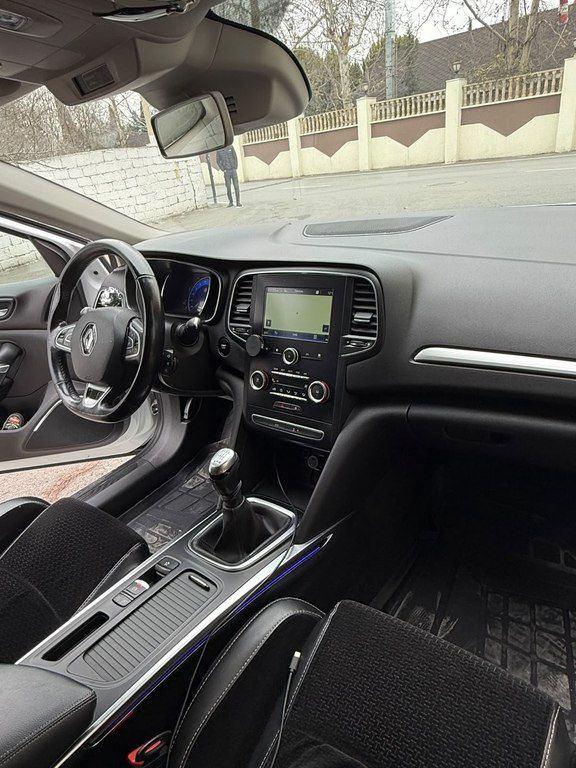 Renault Megane, 1.5 L, 2018 il, 310 000 km 77-LE-762 — Avtomobillər, Mingəçevir (7)