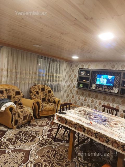 Kirayə 3 otaqlı Bina evi menzil (Köhnə tikili), 55 m², Gəncə — Gəncə