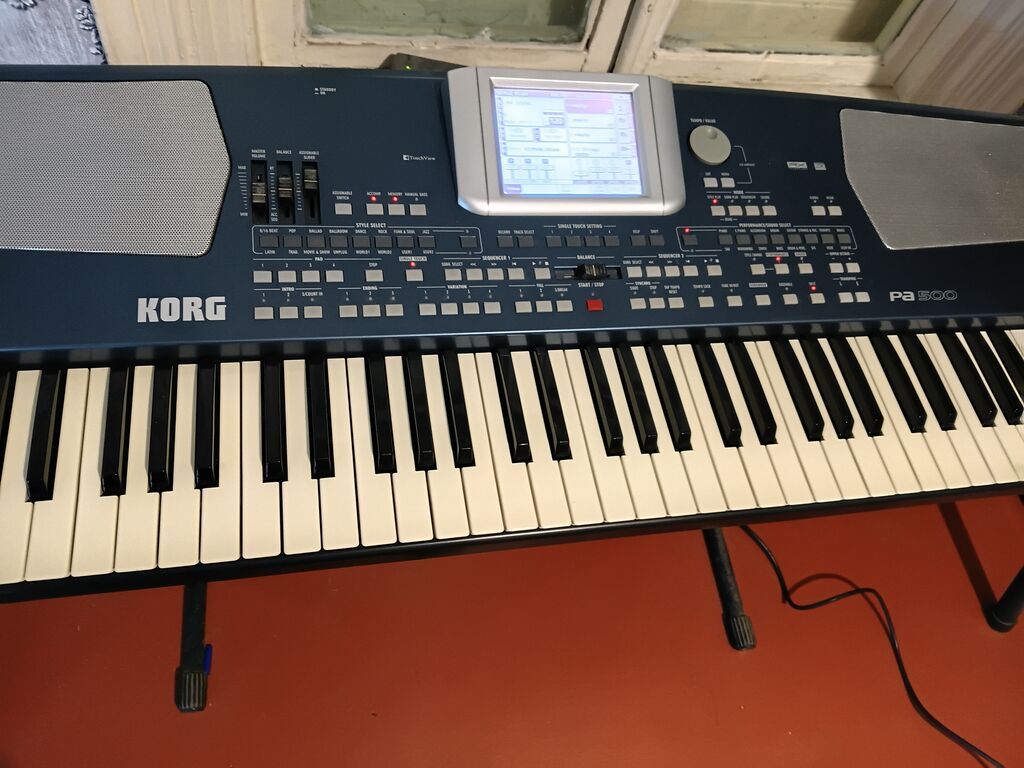 Sintezator pa500 satılır təzədir milli ritmlər səslər yazılıb — Pianino və digər klaviş alətləri, Bakı (2)