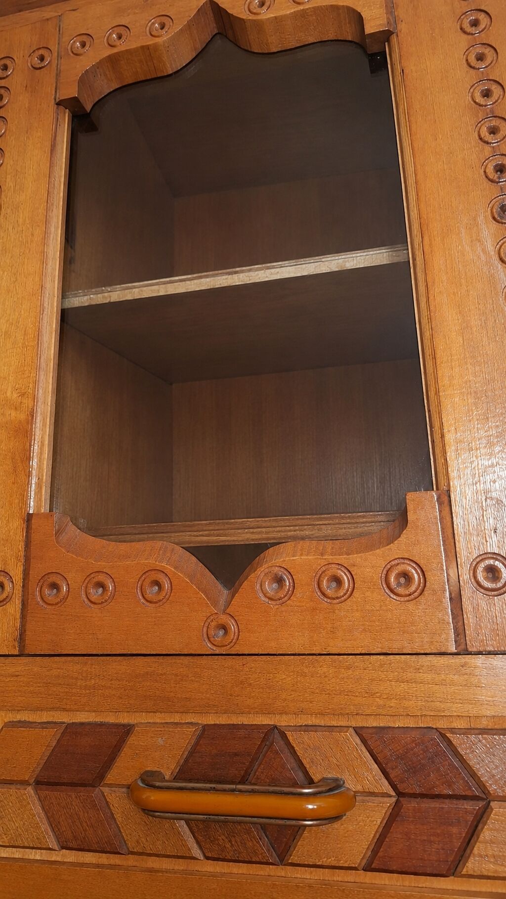 Taxta vitrin/li̇vit şkaf - Material: tam ağac (isti bal rəng — Şkaflar, Balakən (2)