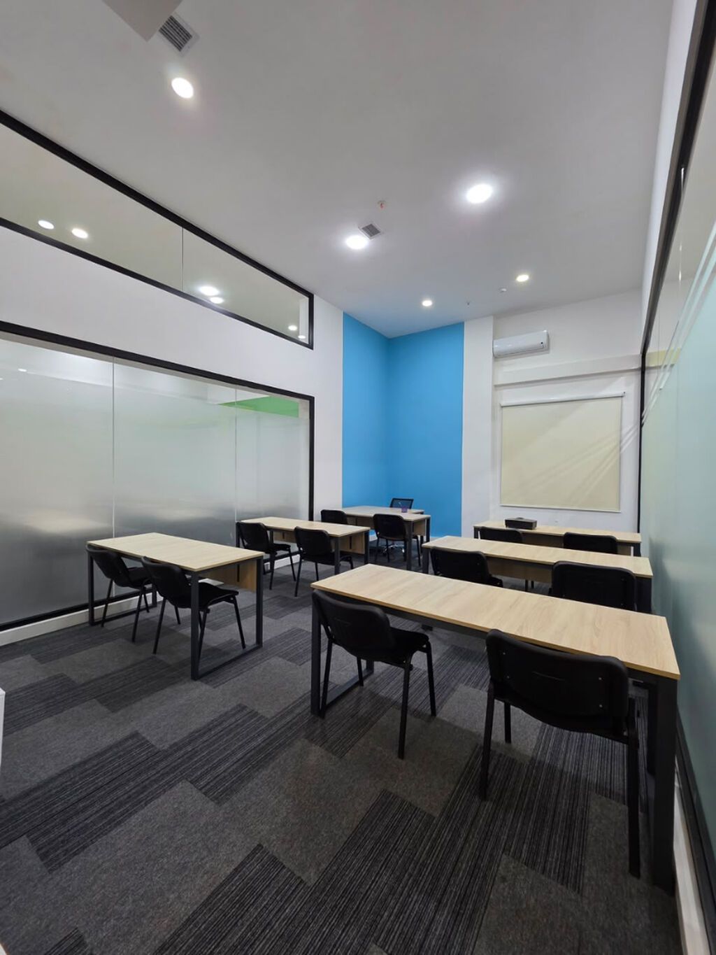 Xətai m. / park azure - tam hazır təlim və ofis otağı icarəyə verilir — Ofis, Bakı (7)