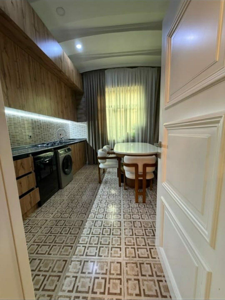 Satılır 8 otaqlı həyət evi/bağ evi 600 m² — Ev, villa, Bakı (6)