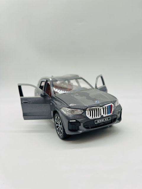 Maşın BMW X5, metal, boz — Bakı