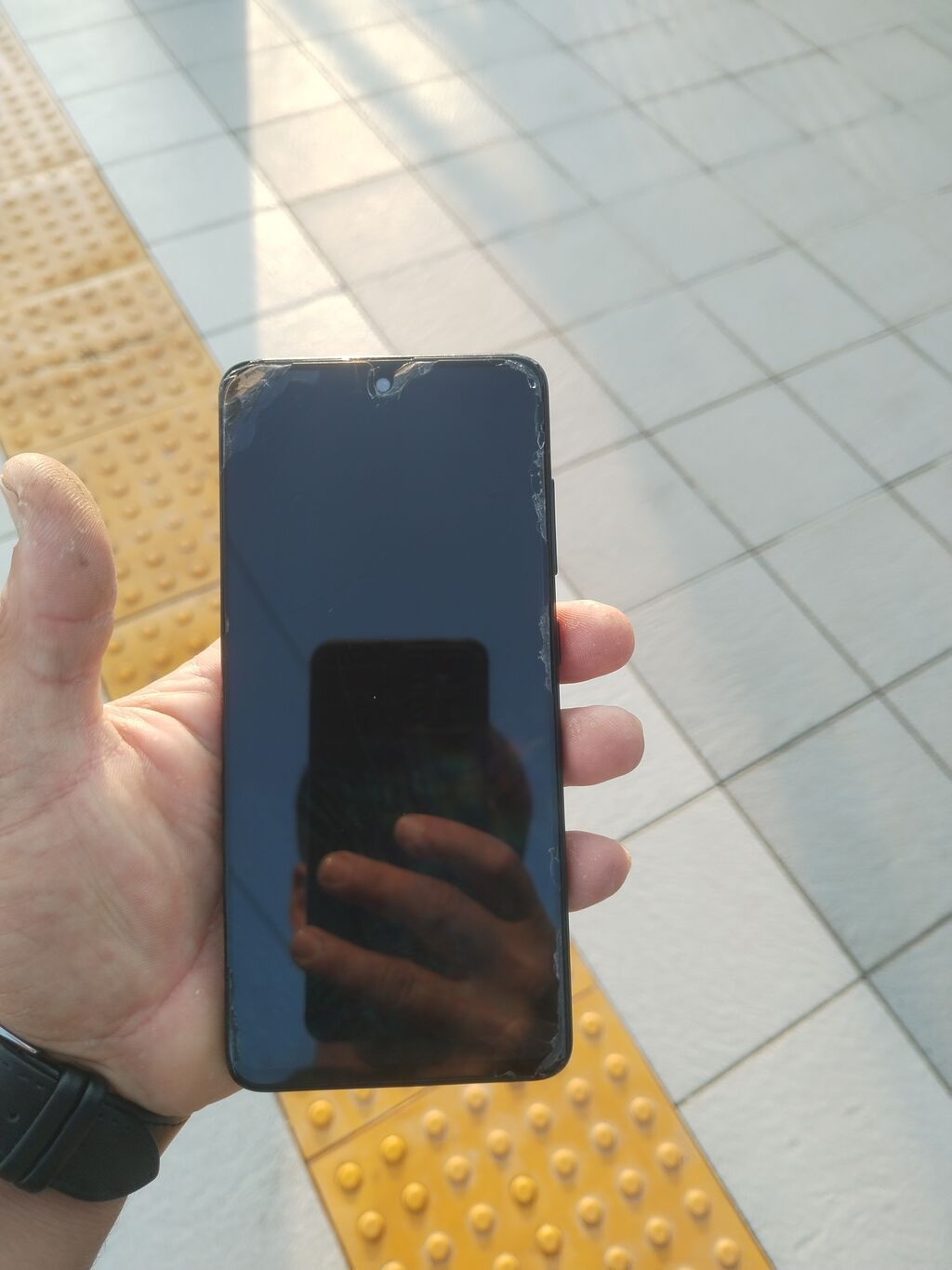 Samsung Galaxy A51, rəng - Qara — Samsung, Bakı (3)
