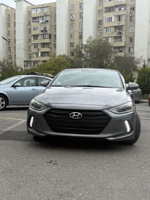 Hyundai Elantra, 2.0 L, 2017 il, 193 121 km — Bakı