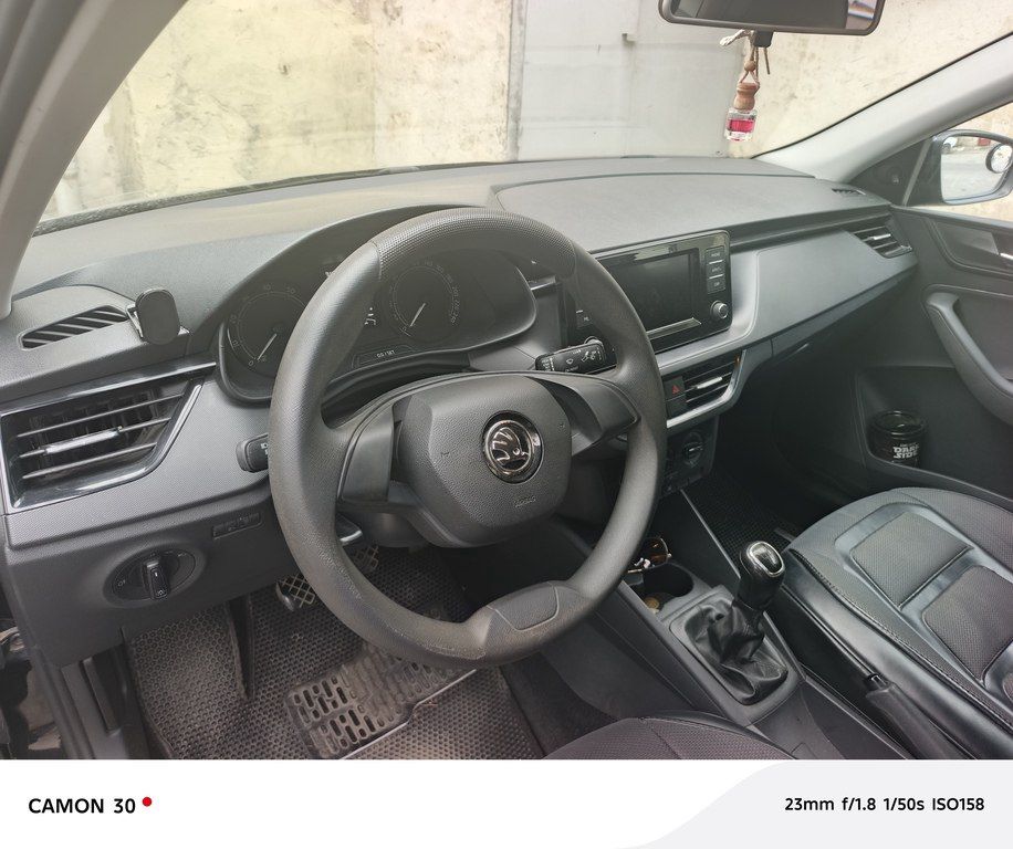 Skoda Rapid, 1.6 L, 2021 il, 160 000 km 77-GQ-157 — Avtomobillər, Bakı (7)