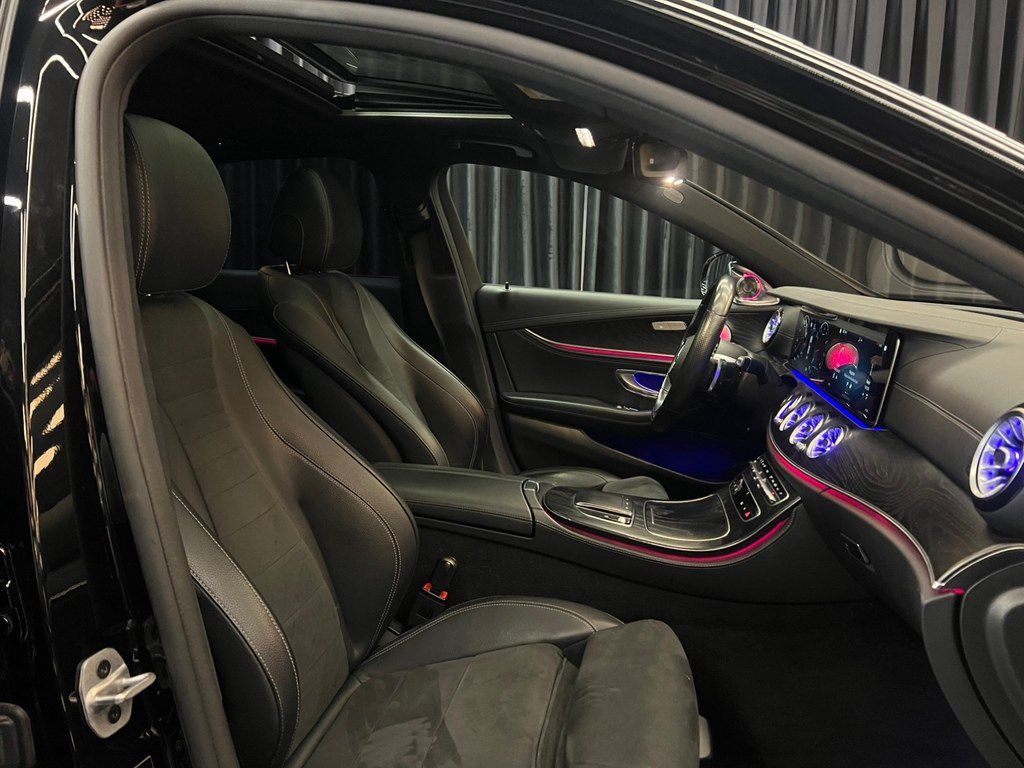 Mercedes E 300, 2.0 L, 2022 il, 107 000 km — Avtomobillər, Bakı (12)