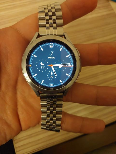 Samsung Galaxy Watch (dairəvi model) – paslanmayan poladdan metal — Mingəçevir