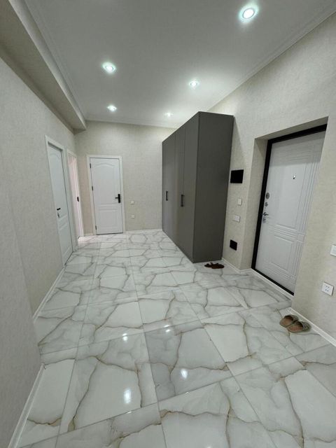 İcarəyə verilir 3 otaqlı yeni tikili 105 m² — Bakı
