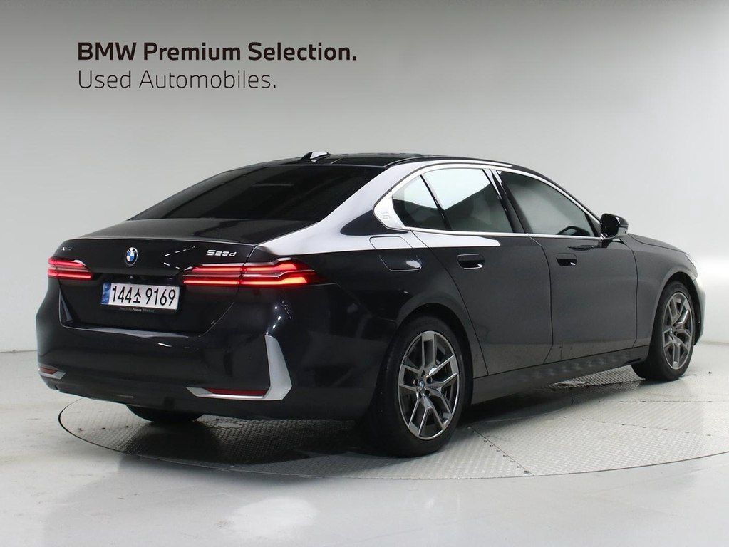 BMW 520d, 2.0 L, 2024 il, 41 903 km — Avtomobillər (2)