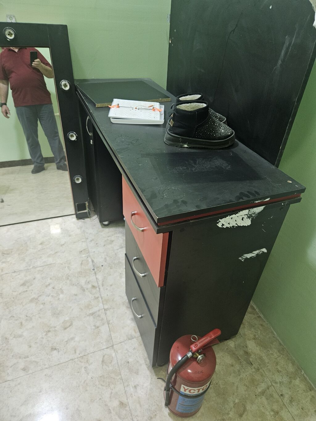 Salon üçün vizaj/saç ustası masası və güzgü komplekti - Rəng — Salon mebeli, Bakı (3)
