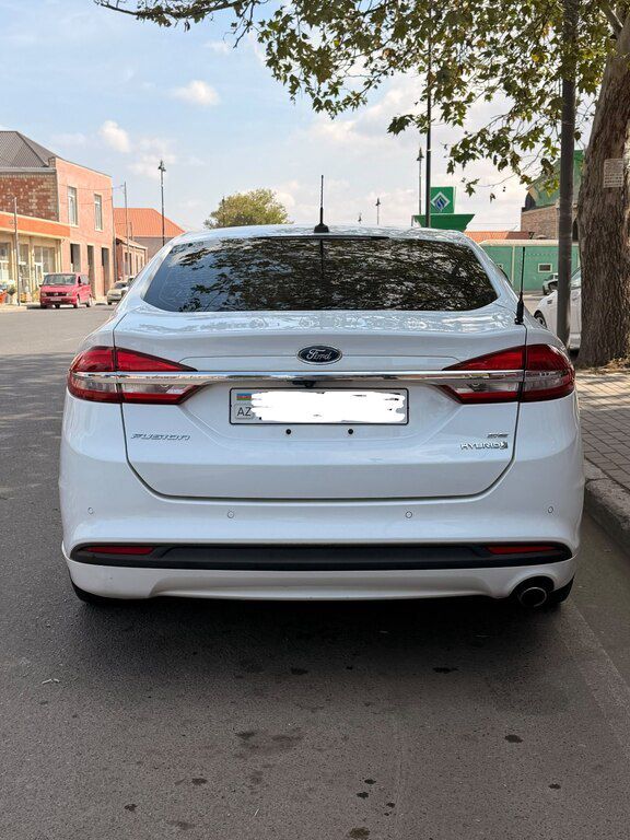 Ford Fusion (North America), 2.0 L, 7.6 kWh, 2017 il, 176 000 km 77-UX-067 — Avtomobillər, Gəncə (4)