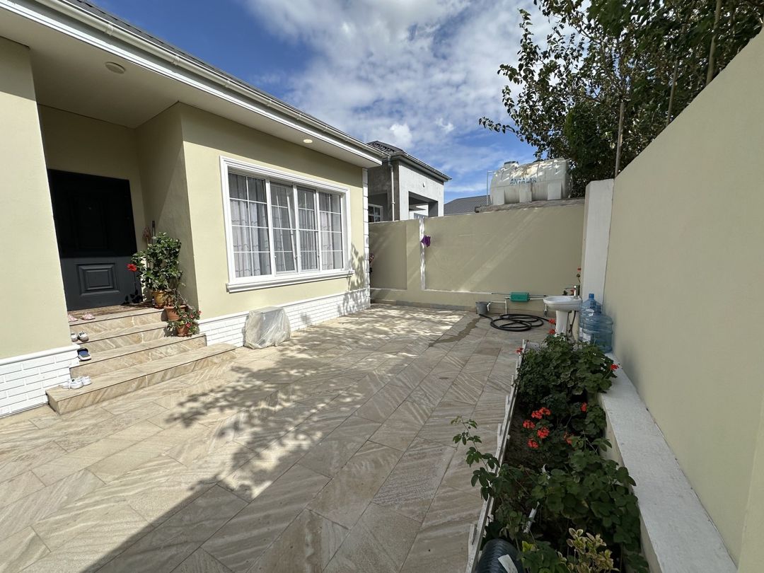 Satılır 5 otaqlı həyət evi/bağ evi 150 m² — Ev, villa, Bakı (12)