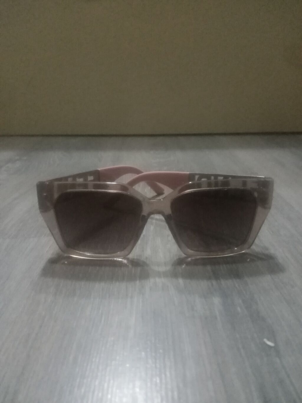 Gün eynəyi, Fendi, Yeni — Eynəklər və aksesuarları, Digah (6)