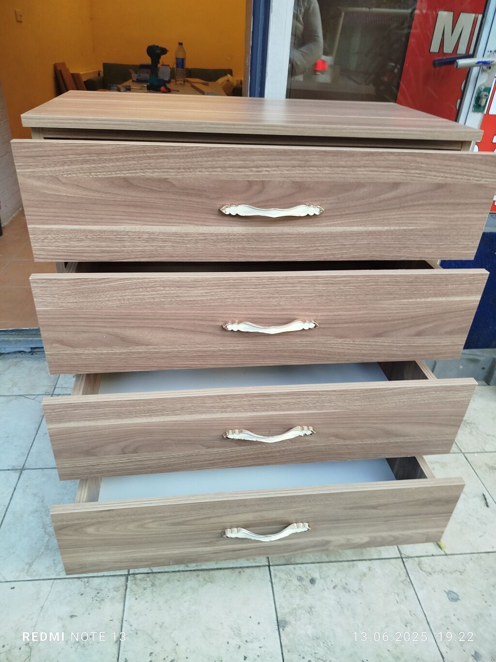 Mebel çekmecə komodu - Material: ağac teksturalı laminat MDF-lam — Komodlar və tumbalı, Mehdiabad