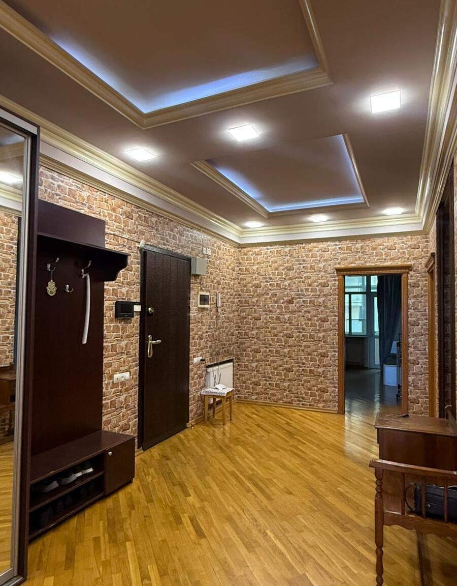3 otaqlı mənzil 128 m² satılır — Mənzil, Bakı (3)