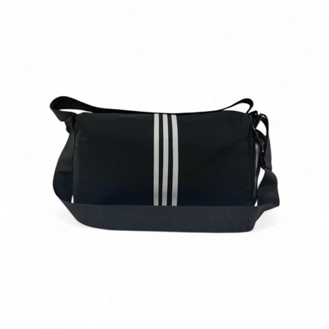 Qadın idman çantası, poliester, qara, 20 l — Bakı