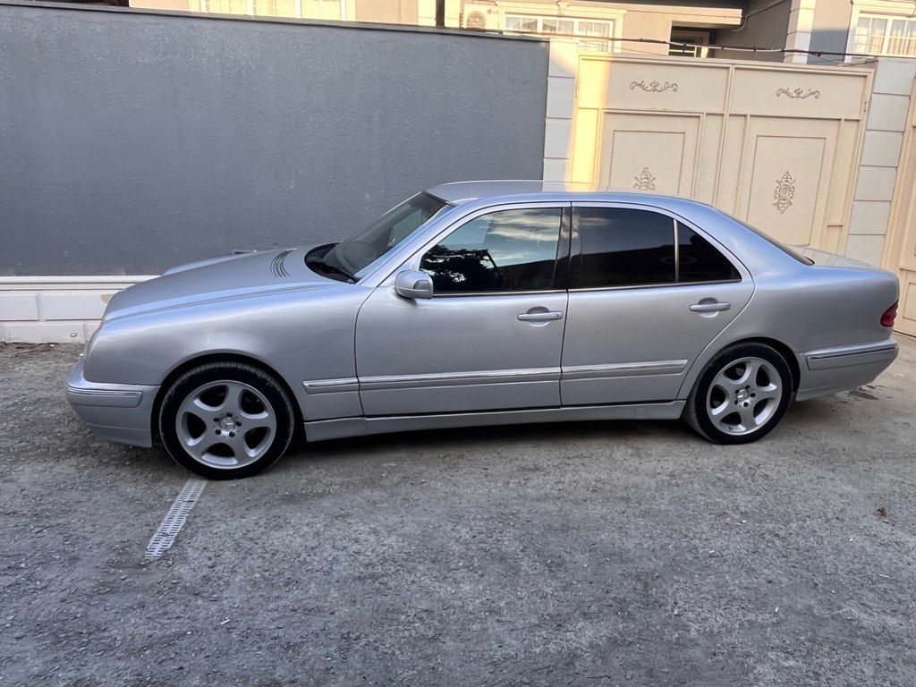 Mercedes E 240, 2.4 L, 2000 il, 450 000 km 90-XT-750 — Avtomobillər, Bakı (3)