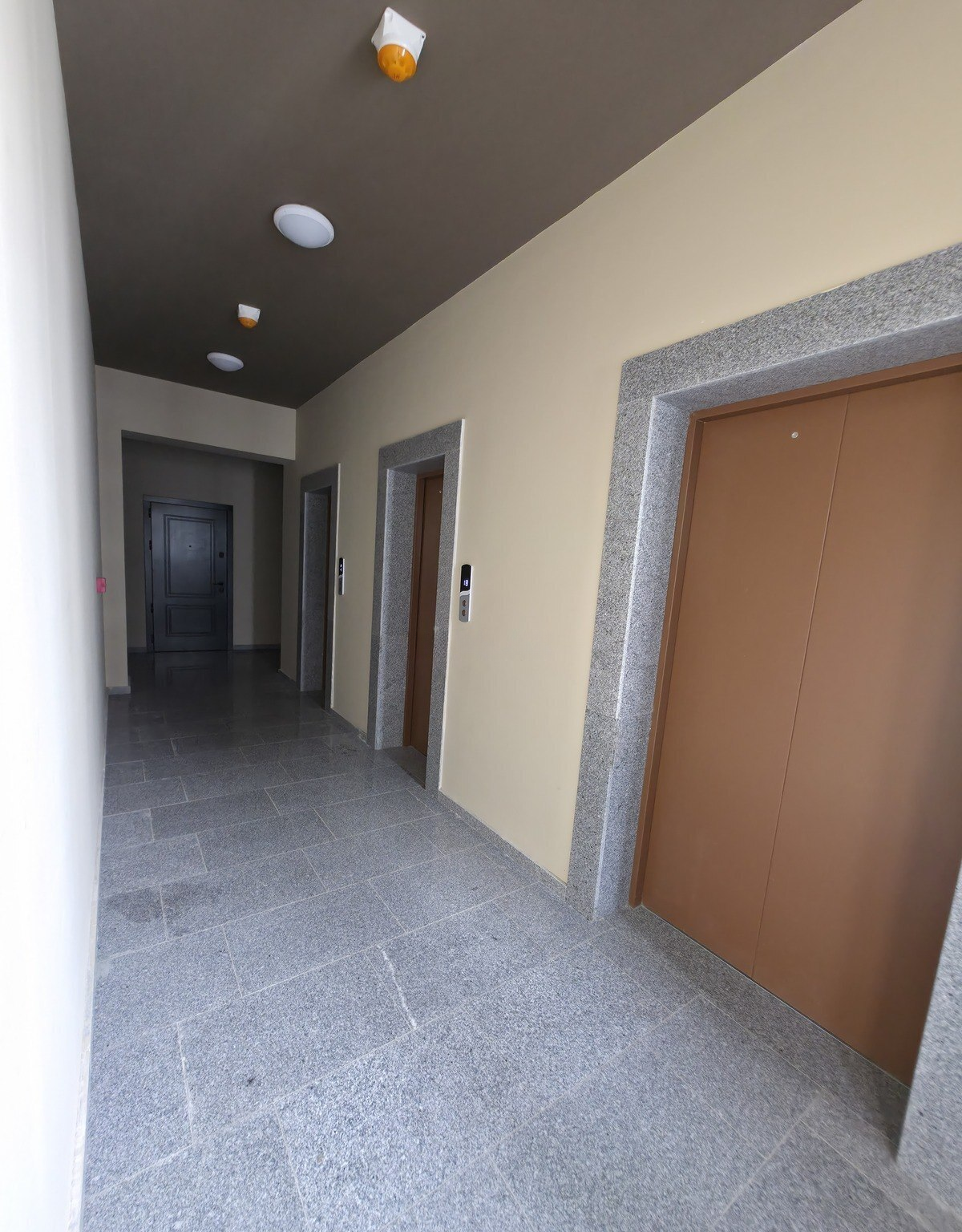 3 otaqlı mənzil 96 m² satılır — Mənzil, Bakı (11)