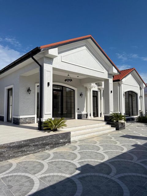 Satılır 4 otaqlı həyət evi/bağ evi 170 m² — Bakı