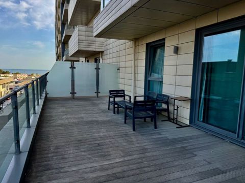 Satılır 2 otaqlı yeni tikili 107 m² — Bakı