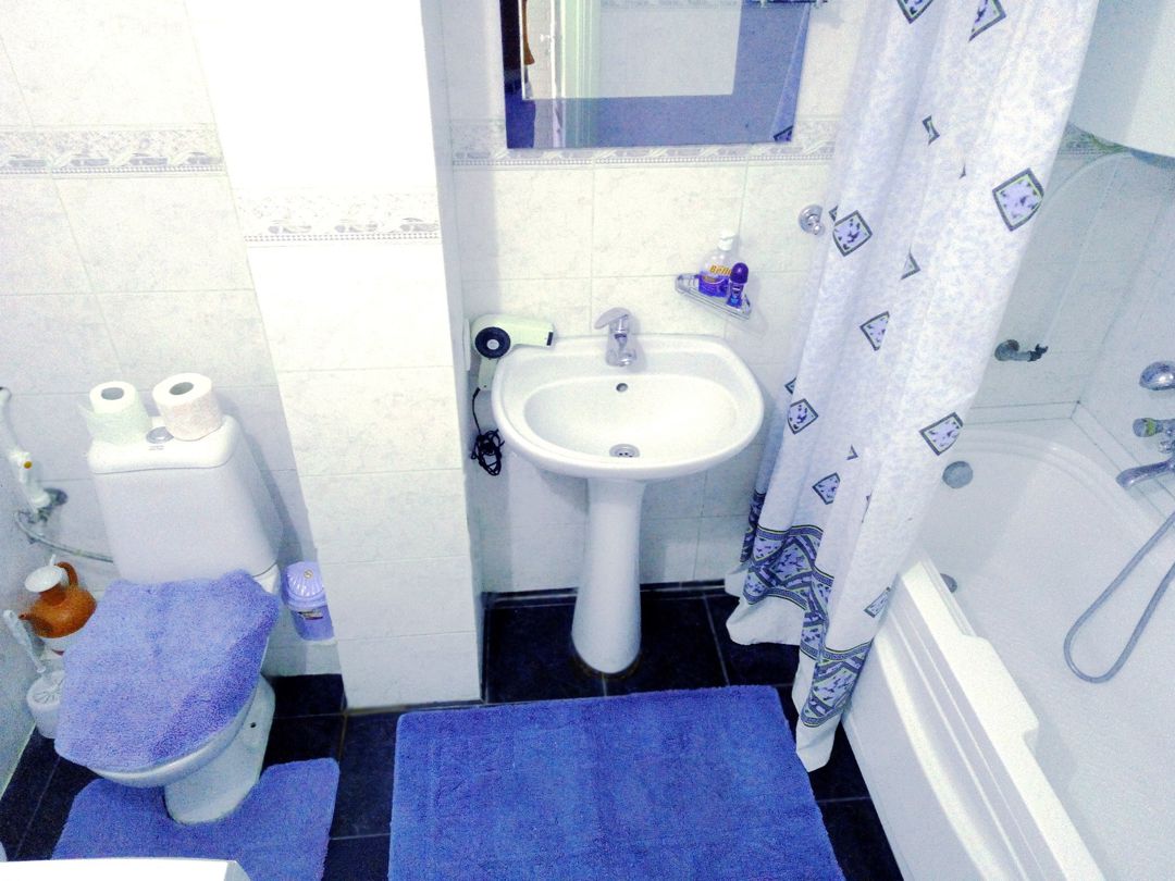 İcarəyə verilir 2 otaqlı köhnə tikili 45 m² — Mənzil, Bakı (4)