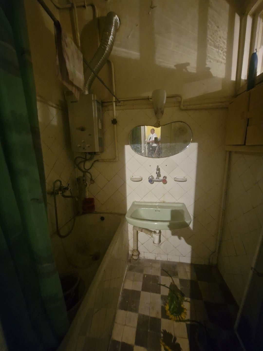 Satılır 2 otaqlı köhnə tikili 60 m² — Mənzil, Bakı (4)