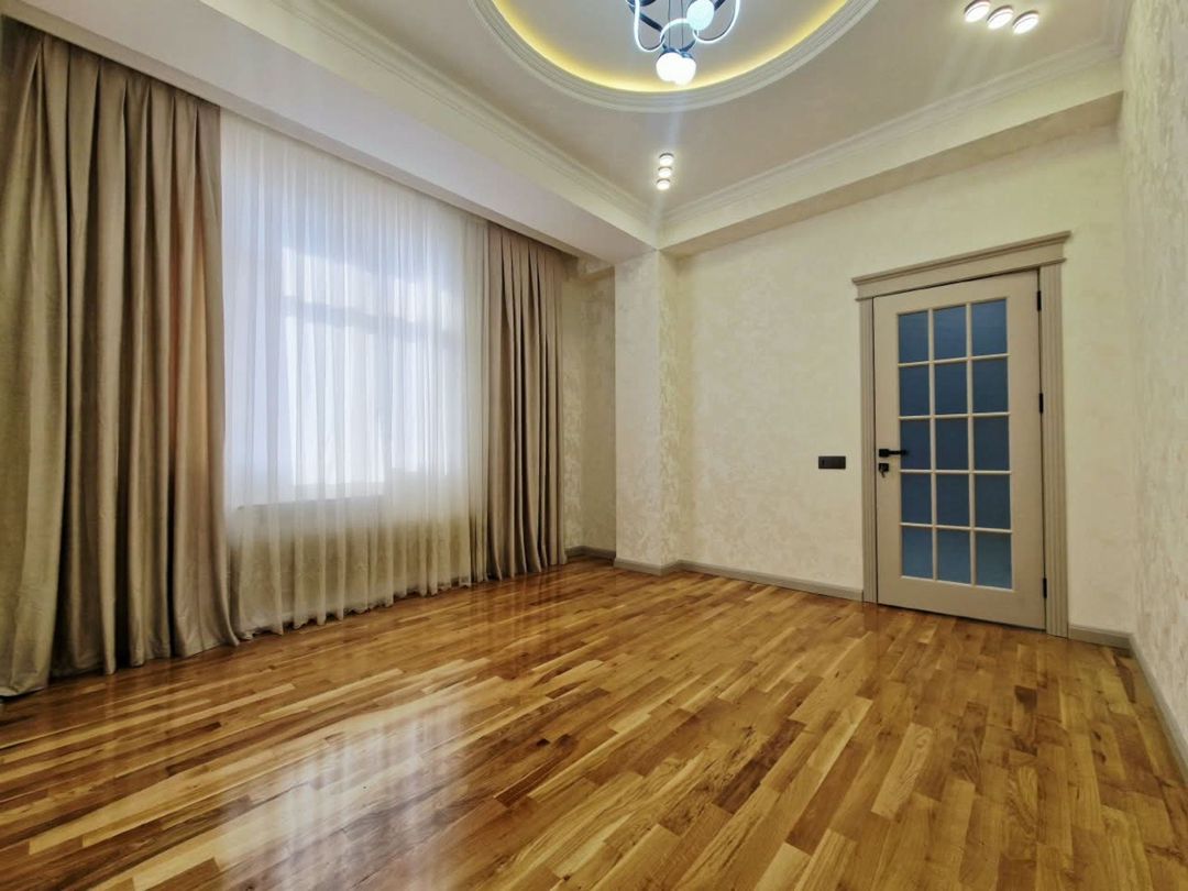 Satılır 3 otaqlı yeni tikili 130 m² — Mənzil, Bakı (8)